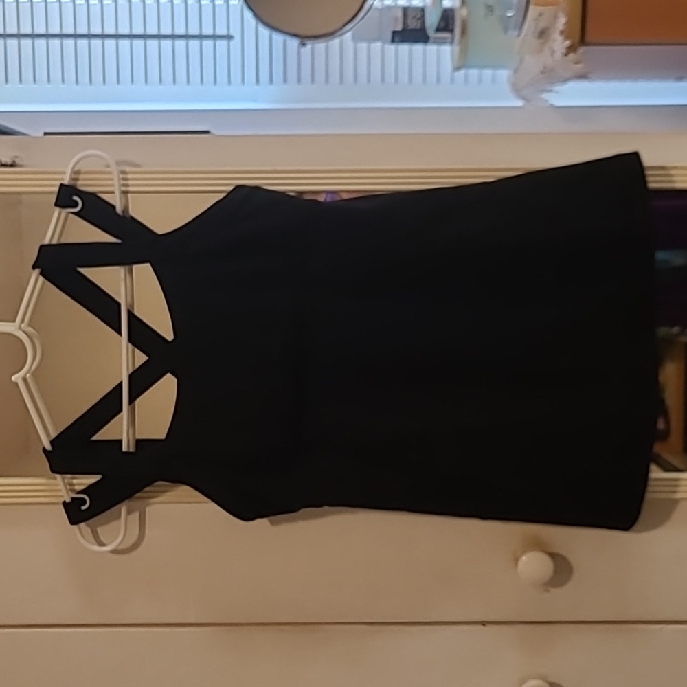 Lululemon Atletica Active Top, Color Black, Size 8 😀😀